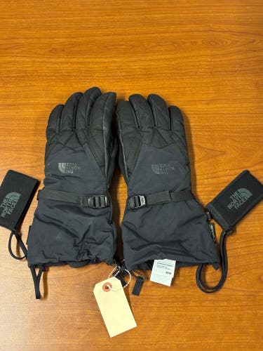 Black Medium Women's The North Face Gloves (Used)
