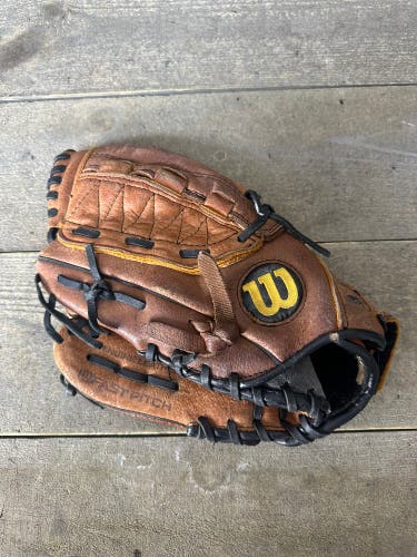 Wilson A440 Fastpitch Leather Glove 11” LHT Left Hand Throw Monster Web Youth