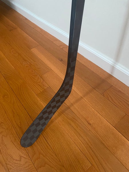 2-Pack Senior Pro Blackout Extra Lite Hockey Stick Right Handed P92M 85 Flex (New)