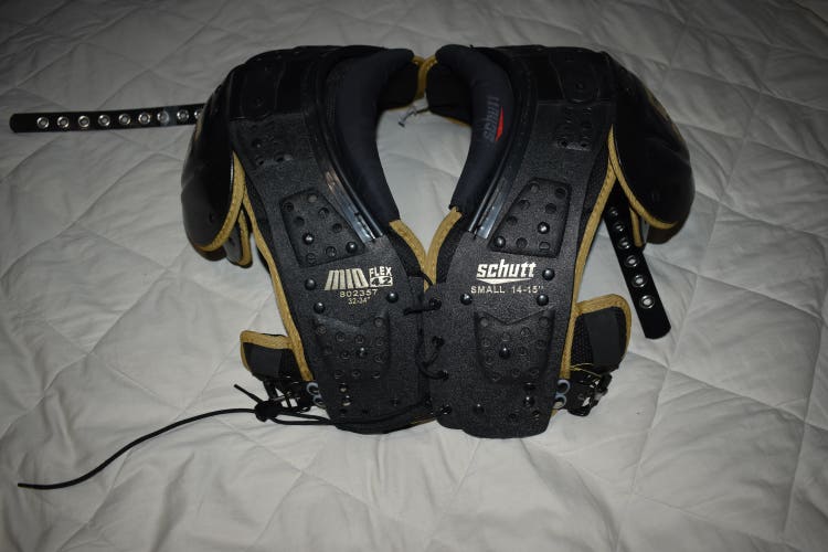 Schutt Mid Flex 4.2 Football Shoulder Pads, Small (14-15")