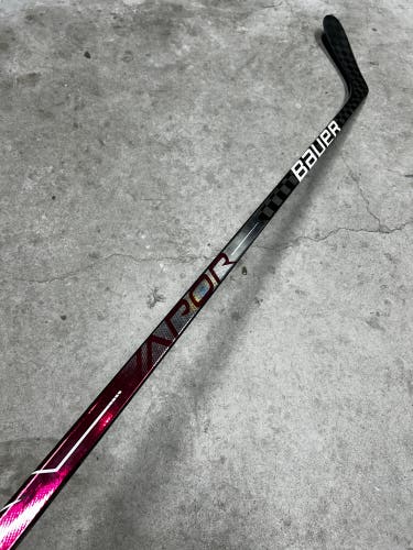 95 Flex Custom P92 Senior Bauer Vapor Hyperlite Left Hand Hockey Stick (New) Pro Stock