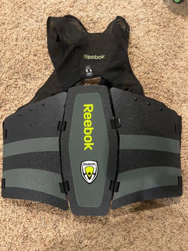 Adult Extra Large Reebok Rib Pad (Used) in perfect condition