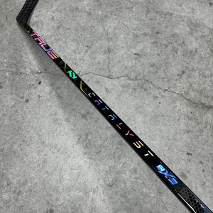 75 Flex Custom P28 Senior True Catalyst 9x3 Right Hand Hockey Stick Pro Stock (New)