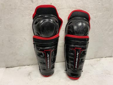 Used CCM JETSPEED EDGE Youth Shin Guards Black And Red 9" 11855-S000197980