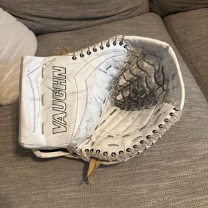 Vaughn V6 2200 Pro Stock Glove