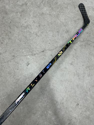 65 Flex P90T Intermediate True Catalyst 9x3 Left Hand Hockey Stick Pro Stock (New)