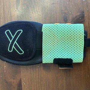 Green Junior Sour Apple Ice Cream Sliding Mitt Sliding Mitt (Used)