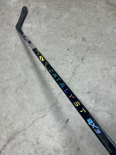 80 Flex P14 Senior True Catalyst 9x3 Right Hand Hockey Stick Pro Stock (New)
