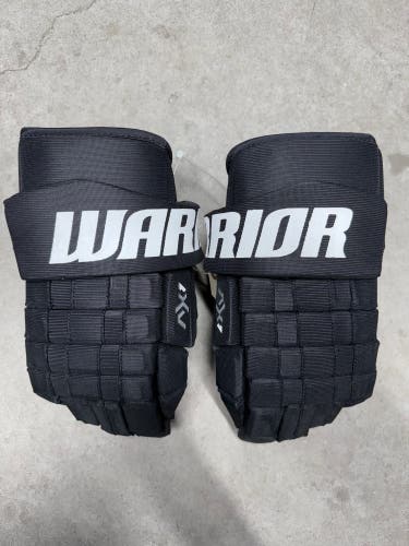 14” Warrior AX1 Pro Dallas Stars Gloves Pro Stock NHL (New)