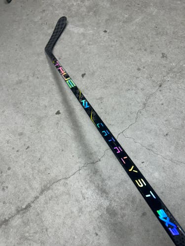 80 Flex P29 Senior True Catalyst 9x3 Right Hand Hockey Stick Pro Stock (New)