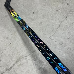 2 Pack 80 Flex P29 Senior True Catalyst 9x3 Right Hand Hockey Stick Pro Stock (New)