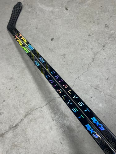 2 Pack 80 Flex P29 Senior True Catalyst 9x3 Right Hand Hockey Stick Pro Stock (New)