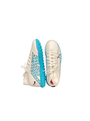 Used Nike Soccer Indoor Shoes White Junior 05.5 11846-S000099440
