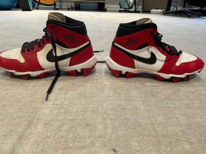 Kid's 6Y (Big Kids / Youth) Youth Air Jordan High Top Molded Cleats (Used)