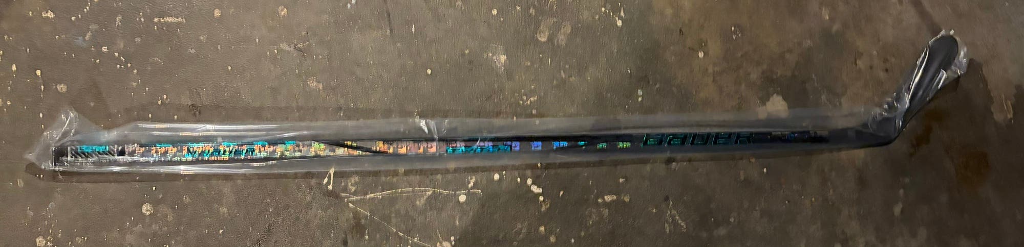 Senior Bauer Twitch Left Hand Hockey Stick P28 77 Flex (New)