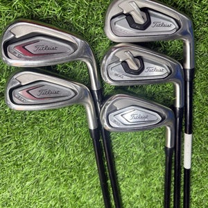 Titleist - T300 - IRON SET 6-Pw	Graphite - TENSEI AM(2) - Regular Flex - RH