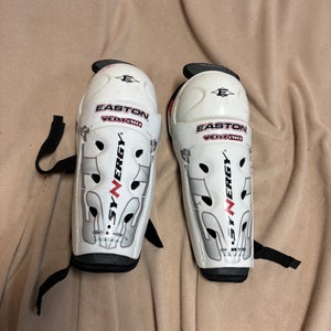Junior Easton Synergy 10" Shin Pads (Used)