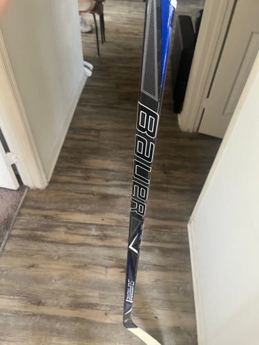 Senior Bauer Supreme 1S Left Hand Hockey Stick P88 67 Flex (Used)