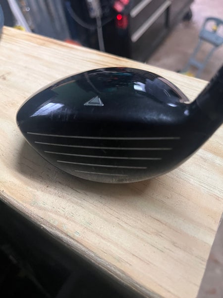 Men's 2015 Titleist 915 F Right Handed Fairway Wood Stiff Flex Loft 18 (Used)