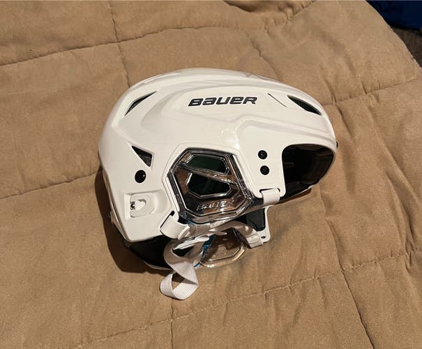 Small Bauer Hyperlite Helmet (New)