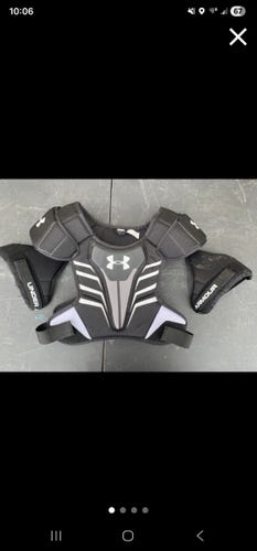 Medium Youth Under Armour Shoulder Pads (Used)