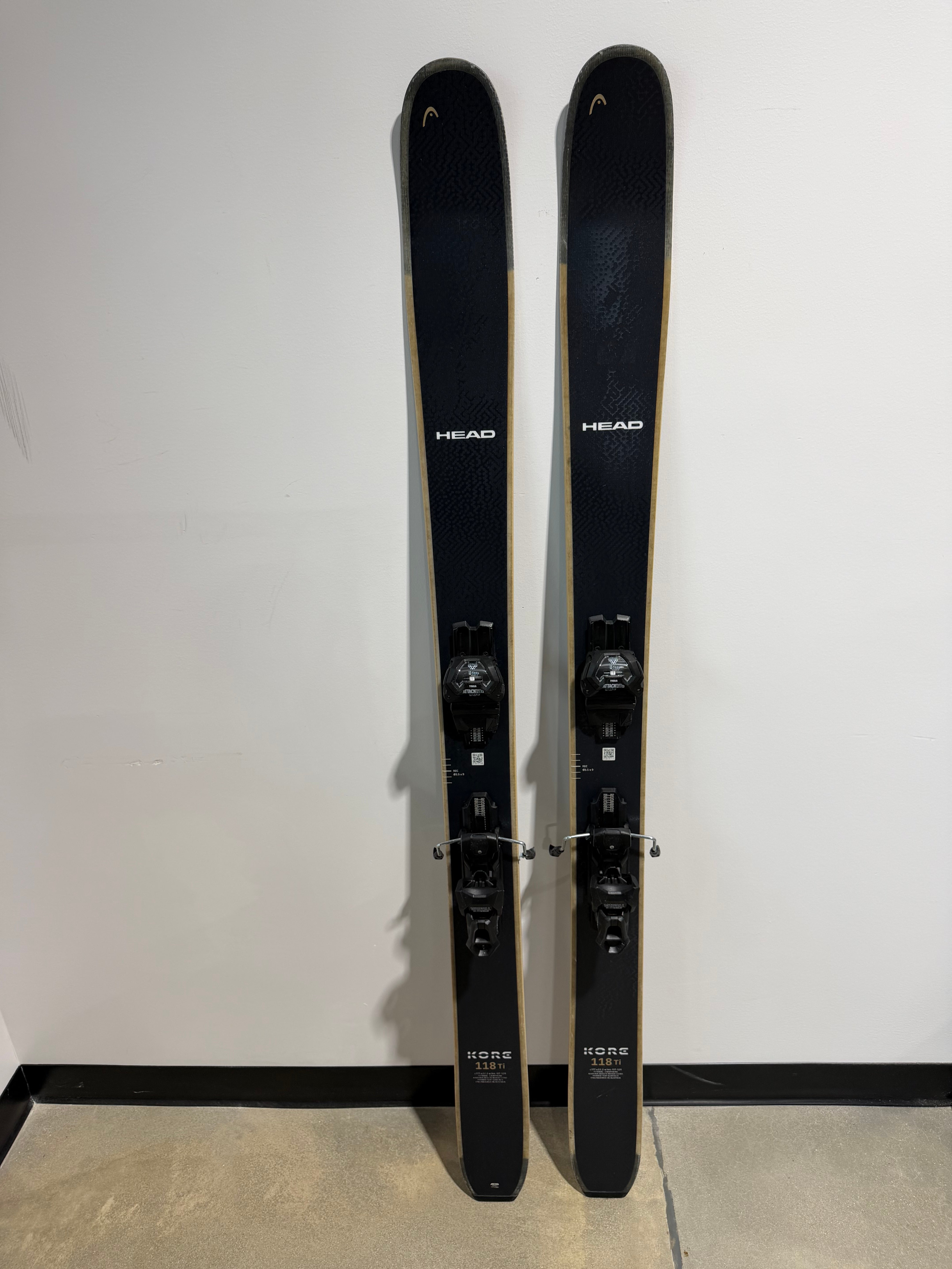 Head Kore 118 Ti Demo Skis – 177cm – w/ Tyrolia Attack 13 Bindings