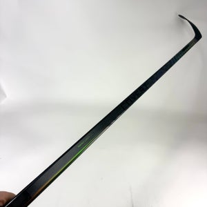 New Right Warrior Covert QR6 Pro | 75 Flex P28 Curve Grip | J462
