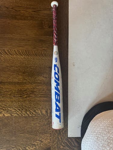 Combat Maxum Composite USSSA Certified Bat (-8) 23 oz 31" (Used)