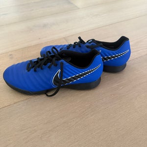Nike Tiempo Legend Indoor Turf Shoes Blue Men's Size M 9.5 (W 10.5) Adult  (New)
