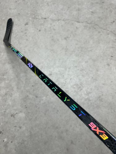 75 Flex Custom P92 Senior True Catalyst 9x3 Right Hand Hockey Stick Pro Stock (New)