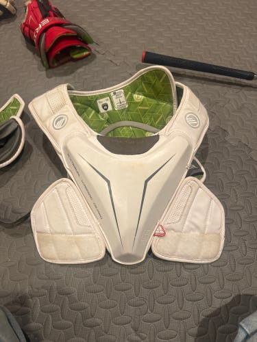 Medium Adult Maverik M5 Shoulder Pads (Used)