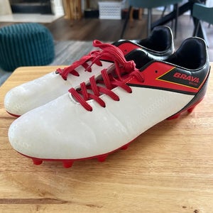 White Men's Size M 9.5 (W 10.5) Molded Cleats Cleats (Used)