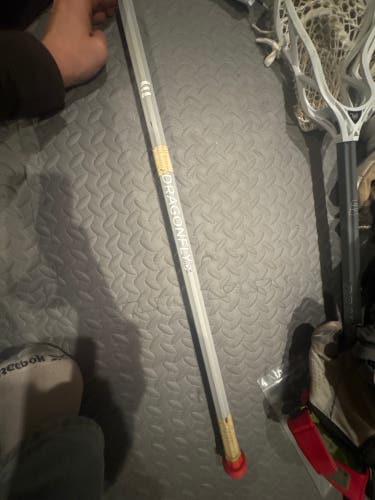 Adult Epoch Dragonfly Shaft (Used)