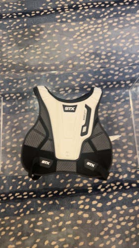 Medium goalie Adult STX Shoulder Pads (New)
