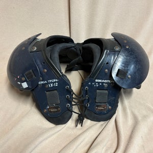 Easton Small Youth Shoulder Pads (Used)