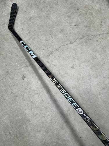 85 Flex P28 Senior CCM JetSpeed FT5 Pro Right Hand Hockey Stick Pro Stock NHL (New)