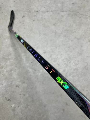 75 Flex Custom P28M Senior True Catalyst 9x3 Right Hand Hockey Stick Pro Stock (New)