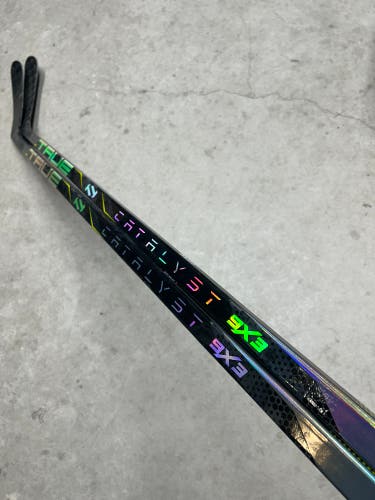 2 PACK 75 Flex Custom P90TM Senior True Catalyst 9x3 Right Hand Hockey Stick Pro Stock (New)