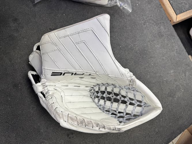 True Hzrdus PX4 Glove Regular