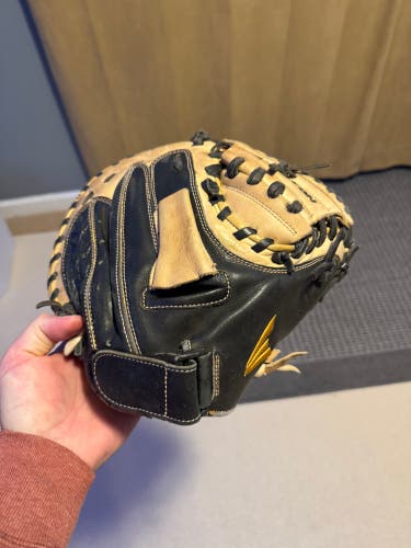 Easton Natural RH Catcher's Baseball Glove (Used)