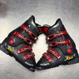 Mondo 23 & 23.5 Ski Boots (Used)
