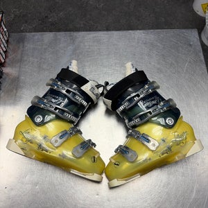 Mondo 24 & 24.5 Lange Exclusive 80 FR Ski Boots (Used)