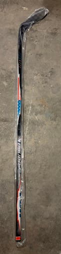 Senior Bauer Vapor FlyLite Right Handed Hockey Stick P28 70 Flex (New)