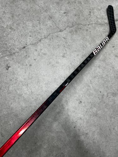 82 Flex P88 Senior Bauer Nexus Geo Left Hand Pro Stick Hockey Stick (NEW)