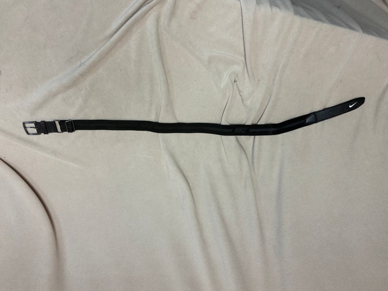 Black Medium/Large Adult Nike belt (Used)