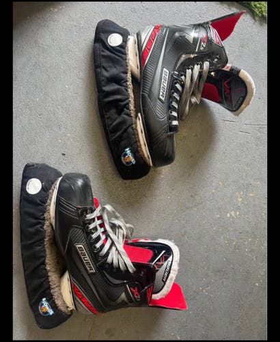 Bauer Vapor X2.5 Hockey Skates Regular Width Size 9 (Barely Used)