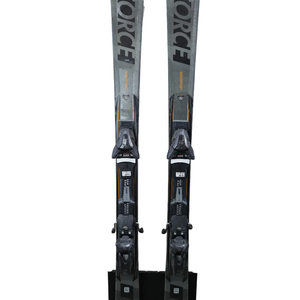 USED 2021 Salomon S/Force 7 Skis 156cm with Salomon Z12 Bindings