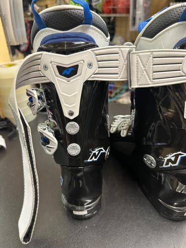 Nordica Dobermann Ski Boots Stiff Flex (New) Junior Race Boots