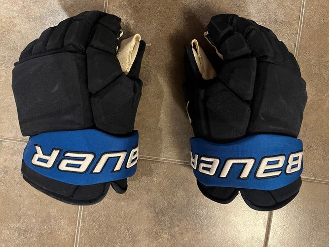 Bauer Vapor Pro Team Gloves 15" (Used)