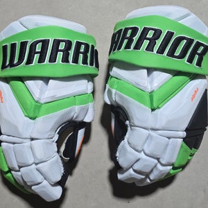 Warrior Alpha Deluxe Gloves 13" (Used)